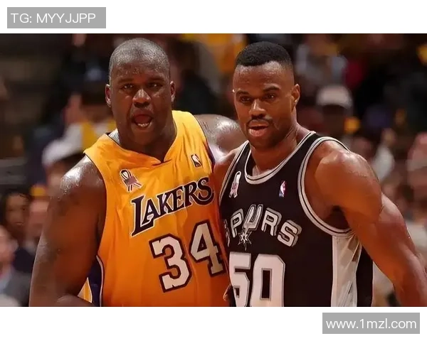 戴维斯与奥尼尔的巅峰对决：谁才是篮球历史上的真正巨星