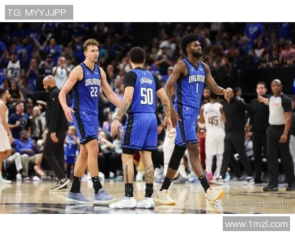 森林狼与鹈鹕激战正酣谁能在这场对决中笑到最后